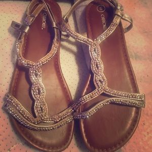 Juniors ass tech sandals size 5 and never worn